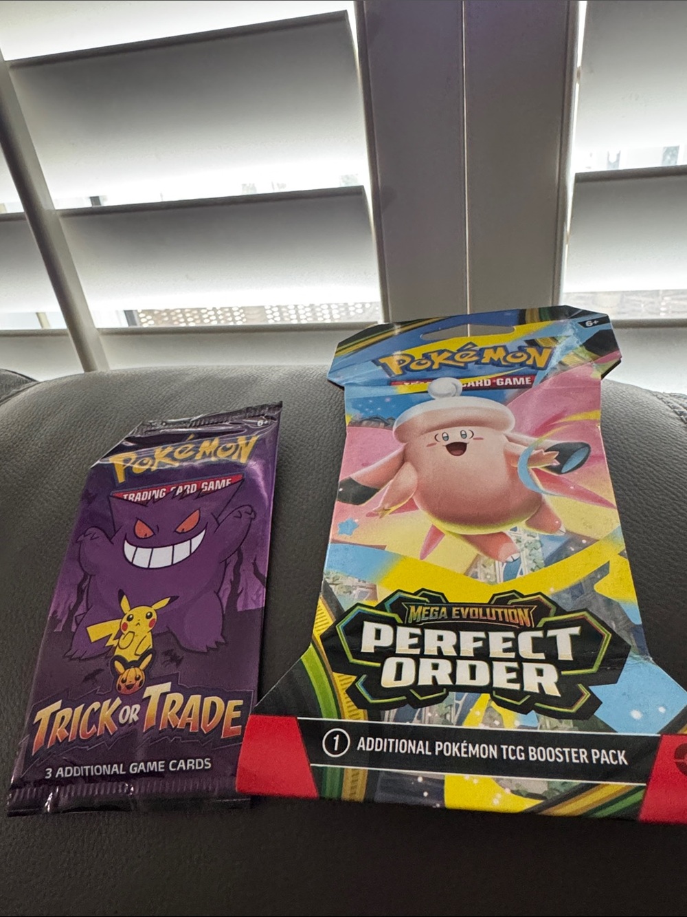 Pokémon TCG Booster Pack - Perfect Order Mega Evolution